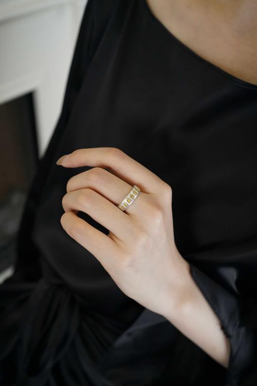 花花艺术客厅 特别定制款 千佛图系列戒指  艺术款千 fo 手工雕刻厚银戒指+tian 然翡翠千手千眼 又见 音戒指💍随时随地可以忆念pu萨与 fo的慈悲、智慧与力量！（戒圈大小可调不挑指围） 商品图6