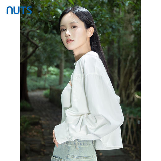 NUTS秋季新品女装翻领长袖短上衣气质百搭衬衫女4310101A1 商品图1