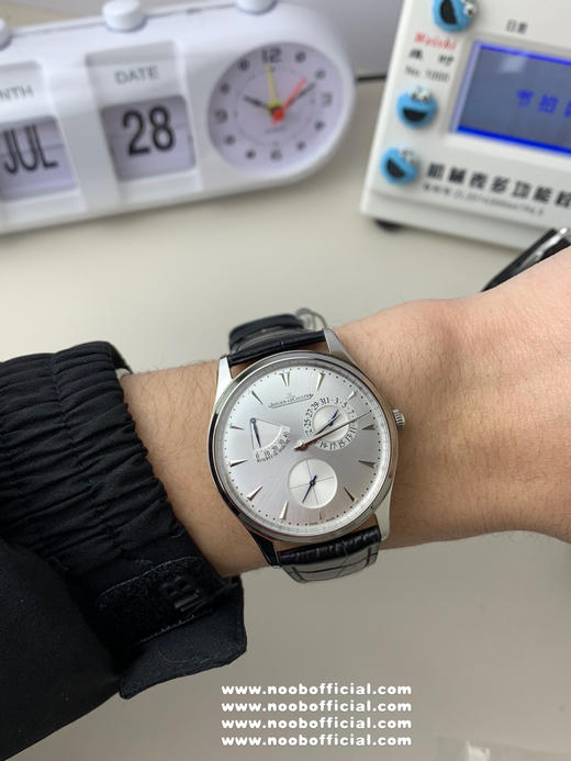 ZF积jiaQ1378420小丑重制版。机芯以原厂Cal938芯为蓝本开发定制，尺寸：39mmX9.9mm，意大利纯手工牛皮➕定制版男士手表，自动机械机芯，透底➕搭配专柜正品一致的定制版一体机芯‼️ 商品图10