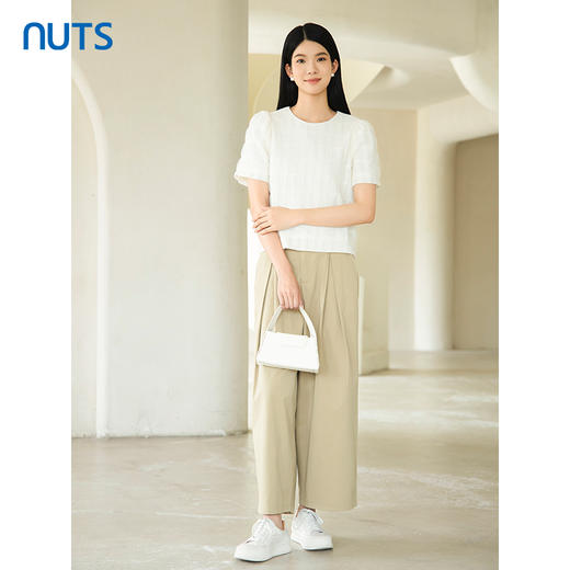 NUTS秋季新款白色圆领简约直筒泡泡袖套头衬衫衫女4320111A1 商品图2