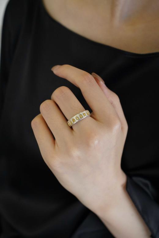 花花艺术客厅 特别定制款 千佛图系列戒指  艺术款千 fo 手工雕刻厚银戒指+tian 然翡翠千手千眼 又见 音戒指💍随时随地可以忆念pu萨与 fo的慈悲、智慧与力量！（戒圈大小可调不挑指围） 商品图7