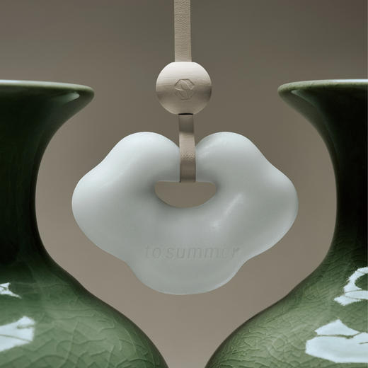 月珮精油香挂礼盒—圆月珮 | 祥云如意锁 商品图3