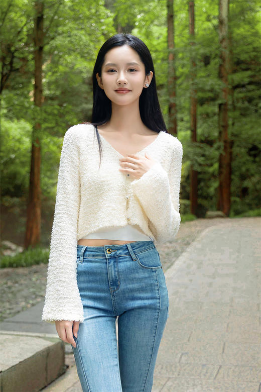NUTS秋季新款时尚长袖V领修身短款开衫针织衫上衣女潮4310501A1 商品图5