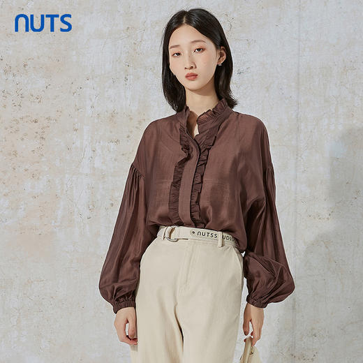NUTS秋季新款时尚通勤风荷叶领泡泡袖设计感长袖衬衫231013089B 商品图1