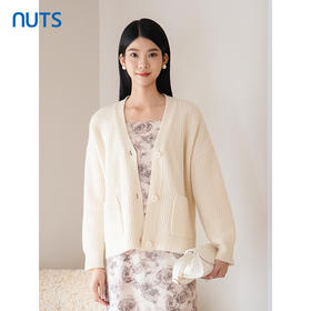 NUTS2023秋季新款气质休闲百搭小香风毛织开衫中外套女4390502A1