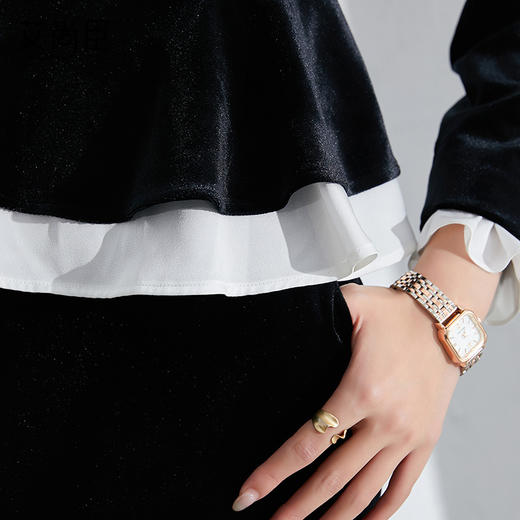 秋季时尚职业套装女装2024新款洋气黑色丝绒显瘦两件套御姐小香风 商品图9