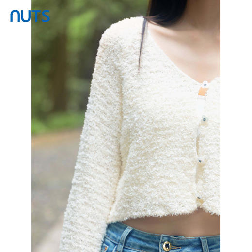 NUTS秋季新款时尚长袖V领修身短款开衫针织衫上衣女潮4310501A1 商品图4