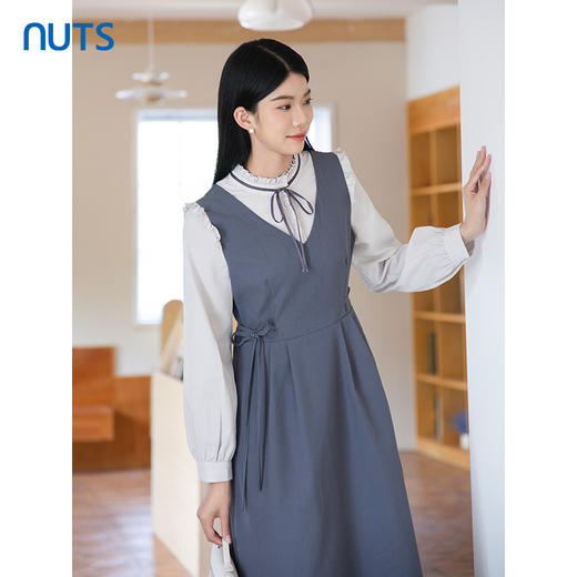 NUTS2023秋季新款花边领时尚气质学院风长袖连衣裙女4381002A1 商品图3