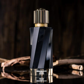 范思哲 臻华高定系列-斯里兰卡檀香木 Versace Santal Boisé  分装 【晨光微照，檀香袅袅，交织着斯里兰卡特有的深沉与清新，余韵悠长】
