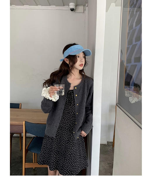 早秋三色开衫 商品图5