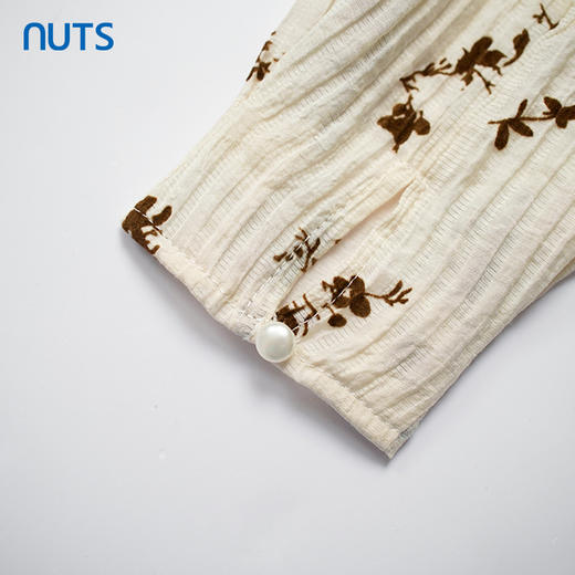 NUTS秋季新款复古气质宽松显瘦短款碎花长袖套头衫女333012269 商品图3