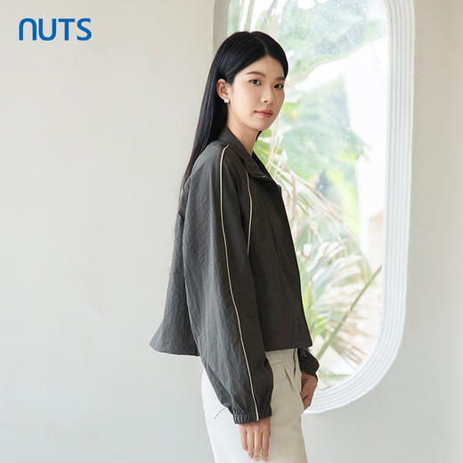 NUTS2023秋季新款美式时尚百搭气质宽松短外套女4380411A1 商品图1