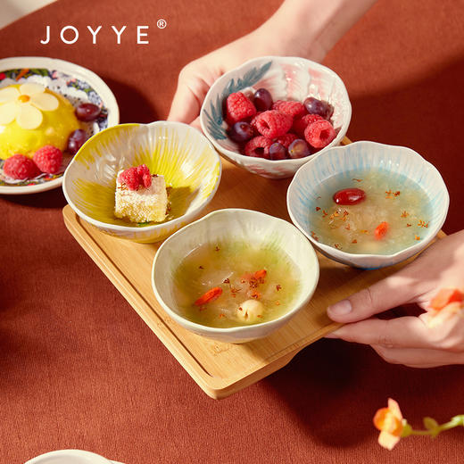JOYYE威廉·莫里斯-系列釉下彩手绘浮雕陶瓷碗套装甜品碗礼盒4只装 商品图4
