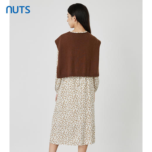 NUTS春秋季新款时尚碎花休闲风长袖连衣裙女（含披肩）231103217 商品图4