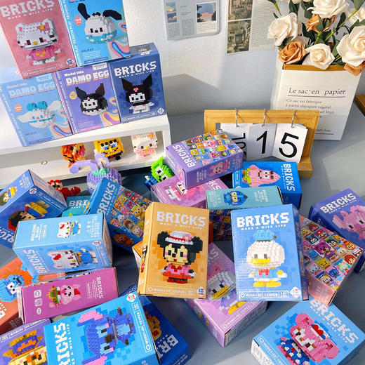 「拍1发10盒！29.9到手」兼容微型积木卡通公仔 儿童益智拼装积木男女孩礼物摆地摊玩具 商品图0
