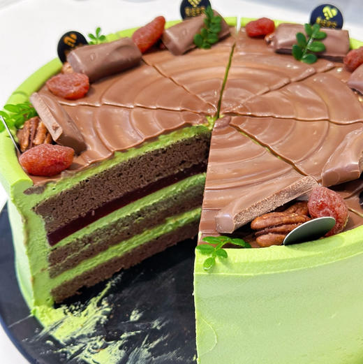 开心果生巧切块（约12:00做好）开心果生巧奶油和树莓夹心 商品图0