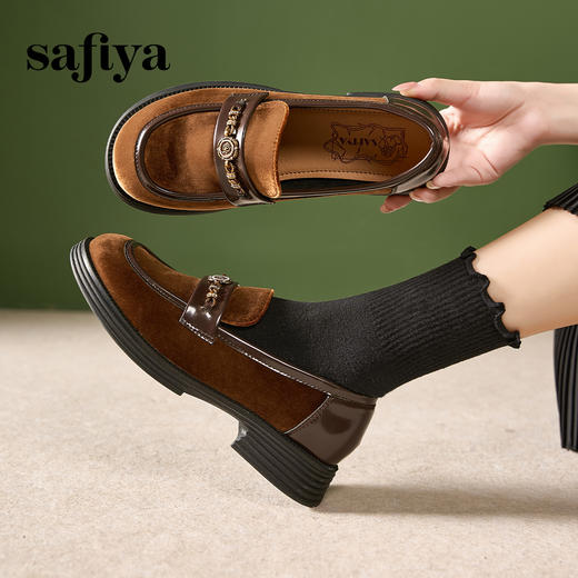 Safiya/索菲娅2024秋学院风复古丝绒玫瑰扣百搭圆头低跟乐福鞋 SF43112150 商品图3