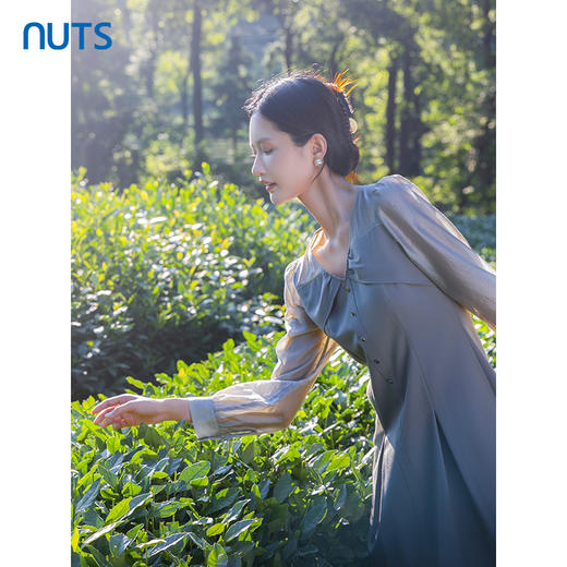 NUTS气质连衣裙春秋季新款女装拼接裙子v领鱼尾裙4311003A1 商品图3