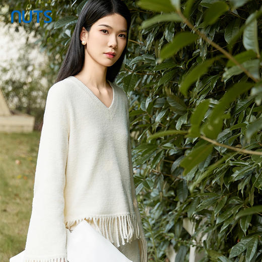 NUTS2023秋季新款设计感小众轻熟御姐风流苏毛织套头衫4350509A1 商品图2