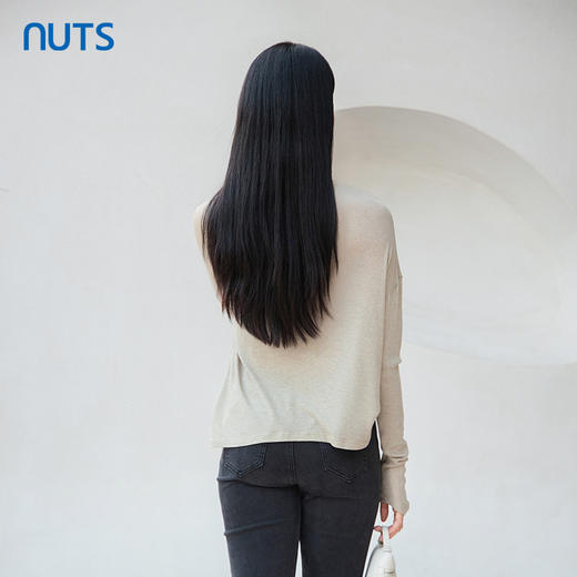 NUTS2023秋季新款通勤气质小众设计感长袖T恤女4390202A1 商品图4