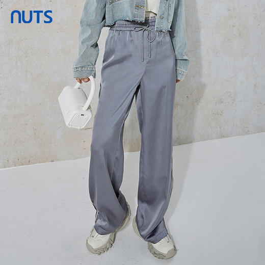 NUTS秋季新款宽松垂感休闲松紧腰抽绳设计休闲长裤女231073066B 商品图4