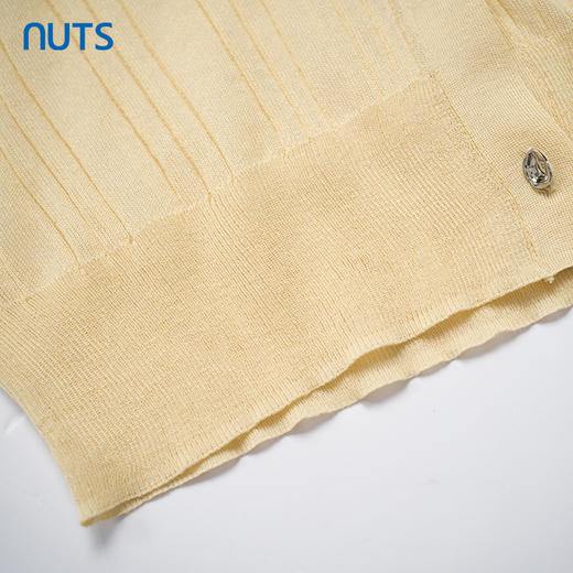 NUTS秋季新款简约时尚V领单单排扣纯色短外套女331053173 商品图4