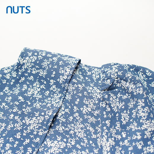 NUTS夏季新款法式小清新蓝色V领碎花短袖连衣裙女 商品图2