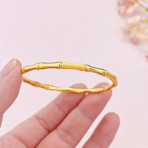 【限时克减150元】足金 无氰5D硬金空心固口手镯竹报平安节节高升竹节手镯（面宽约3.7-4.1mm，厚约2.8mm)(AR5DSZ00008)（预售产品下单后不退款不退货不换货不补差价） 商品图2