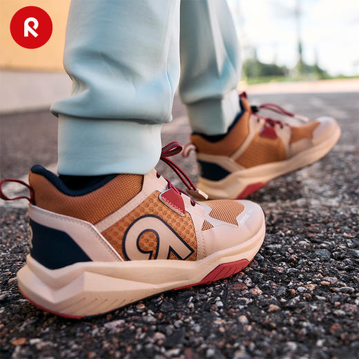 芬兰2024年秋冬新款男女儿童大童拒水防滑运动减震旅游鞋 商品图4