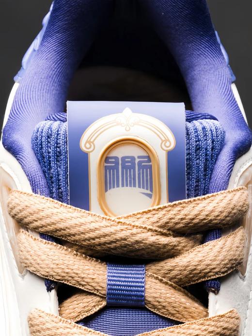 【399任选2件】安踏 | molly联名 新款男士982板鞋112518068X 商品图4