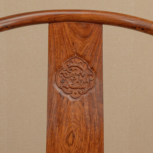 二十世纪 黄花梨螭龙纹圈椅成套（两椅一几） 商品图1