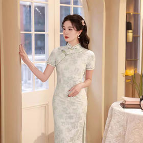 夏款复合蕾丝宽边中长款旗袍浅绿修身低开衩SJT650