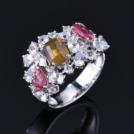 2.2ct 5.82g 蓝宝石戒指 商品图1