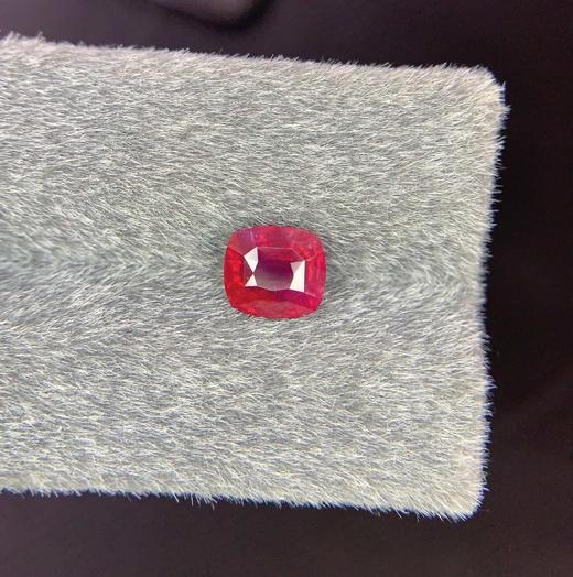 2.54ct 红宝石裸石 商品图3