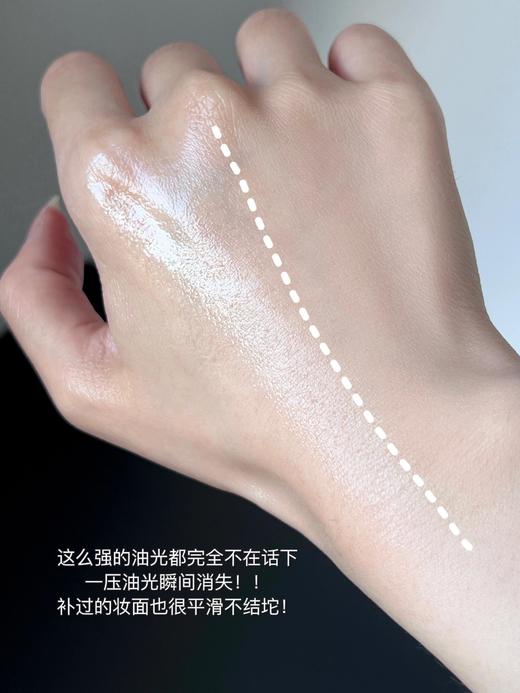 TOM FORD汤姆福特 TF柔焦粉饼 柔雾定妆粉 01 02 冰皮蜜粉饼 全新升级9g干皮挚爱粉饼 商品图5