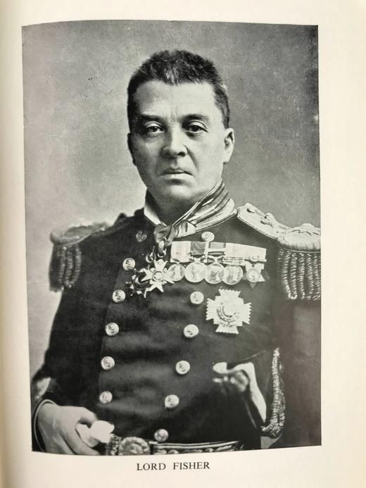 1948年 丘吉尔《当代伟人》 16幅插图 精装32开 商品图11