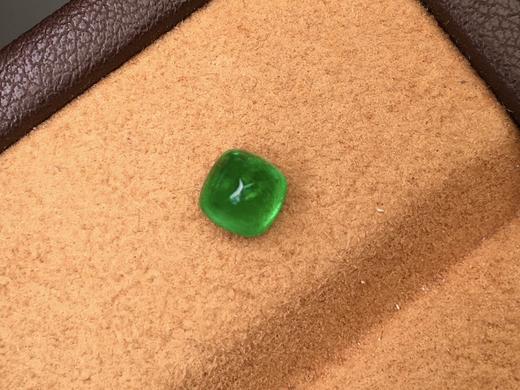 0.87ct 祖母绿裸石 商品图2