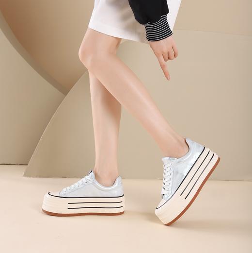 westory新款超轻厚底舒适百搭小白鞋S24CM75081 商品图3
