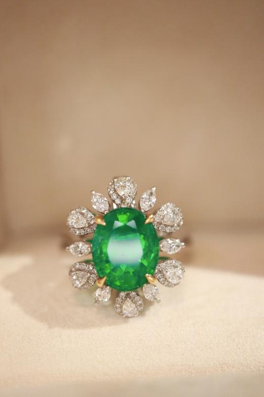 2.42ct 祖母绿戒指吊坠 商品图4