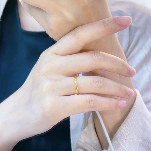 【限时克减150元】足金999 #超轻 5G超轻黄金固口无尽缠绵扭结女戒(AG5GJZ00221)（预售产品下单后不退款不退货不换货不补差价） 商品图3