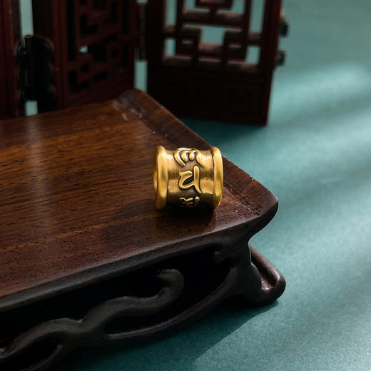 【限时7.5折】【定价黄金】足金 #电黑金 3D硬金电黑金手串配件六字真言路路通Diy手串配件(V3DSC00405)（预售产品下单后不退款不退货不换货不补差价） 商品图0