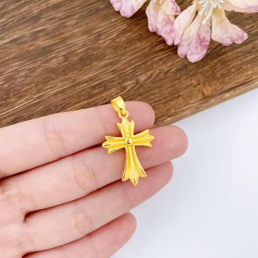 【限时7.5折】【定价黄金】足金 【精品】3D硬金克罗星十字架吊坠(AR3DDZ00116)（预售产品下单后不退款不退货不换货不补差价） 商品图2