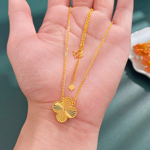 【限时克减98元，工费7折】足金999.9 【精品】空心调节小幸运镭射四叶草花形套链（面宽约：19.1-19.5mm，厚约3.3mm)(TL00562-02)（预售产品下单后不退款不退货不换货不补差 商品图2