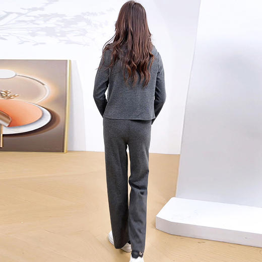 QYM 4905-L休闲运动套装连帽卫衣外套简约宽松两件套 商品图2