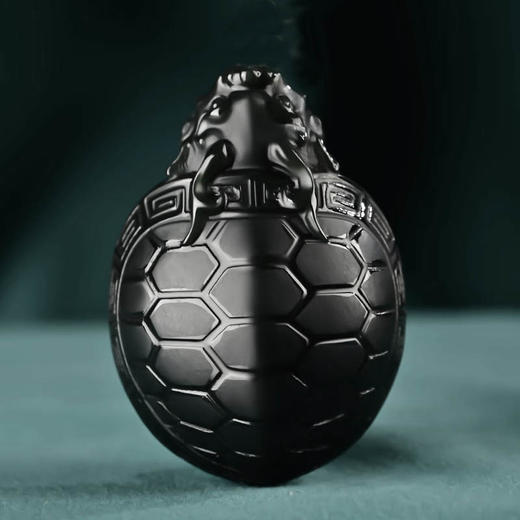 新疆和田墨玉龙龟镇纸摆件 商品图0