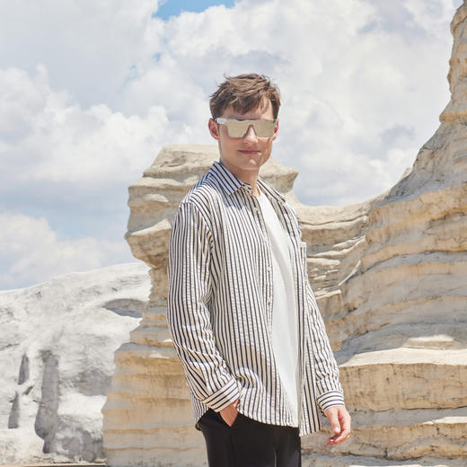 半身缘男装 秋季泡泡工艺色织条纹休闲长袖衬衫243112U01012901 商品图2