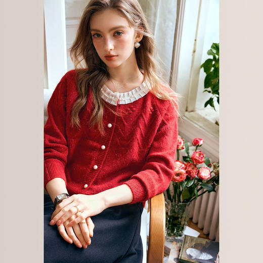 OLrain欧芮儿法式红色拼接针织开衫女早秋2024年新款钩花毛衣外套 商品图3