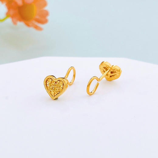 【限时克减150元】足金999 5G黄金网格纹心形耳饰耳钉小香风爱心耳钉(AG5GES00140)（预售产品下单后不退款不退货不换货不补差价）（预售产品下单后不退款不退货不换货不补差价） 商品图1