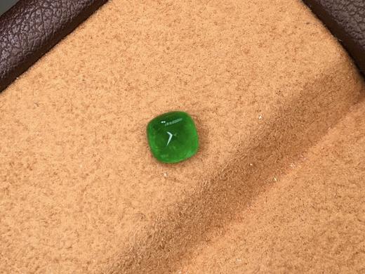 0.60ct 祖母绿裸石 商品图3