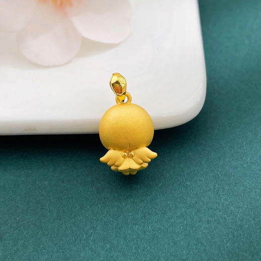 【限时7.5折】【定价黄金】足金 #卡通 #儿童/宝宝 【精品】3D硬金空心天使宝宝吊坠幸运小天使卡通吊坠(AR3DDZ00151)（预售产品下单后不退款不退货不换货不补差价） 商品图1